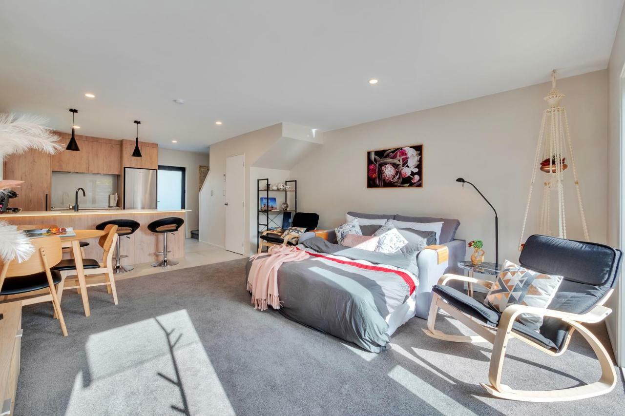 Greenwich Townhouse With Parking And Air-Con Auckland Bagian luar foto